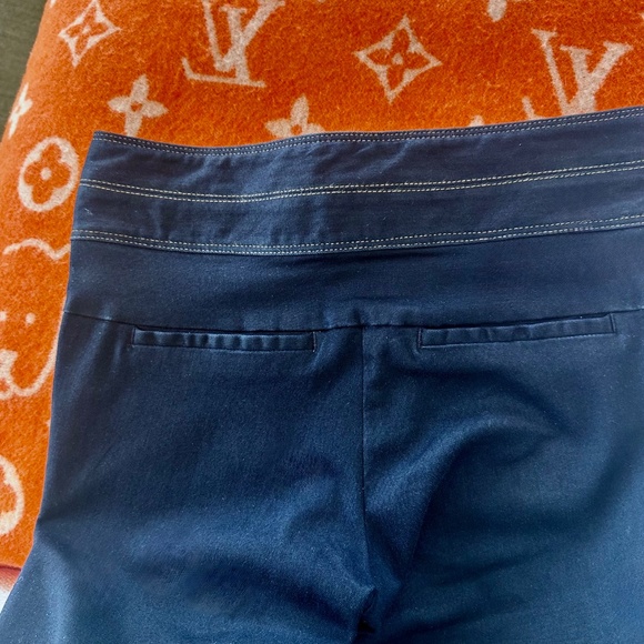 Veronica Beard Deep Dark Blue Denim High Waist Flare Jeans Size 0 Excellent Cond - Picture 7 of 8